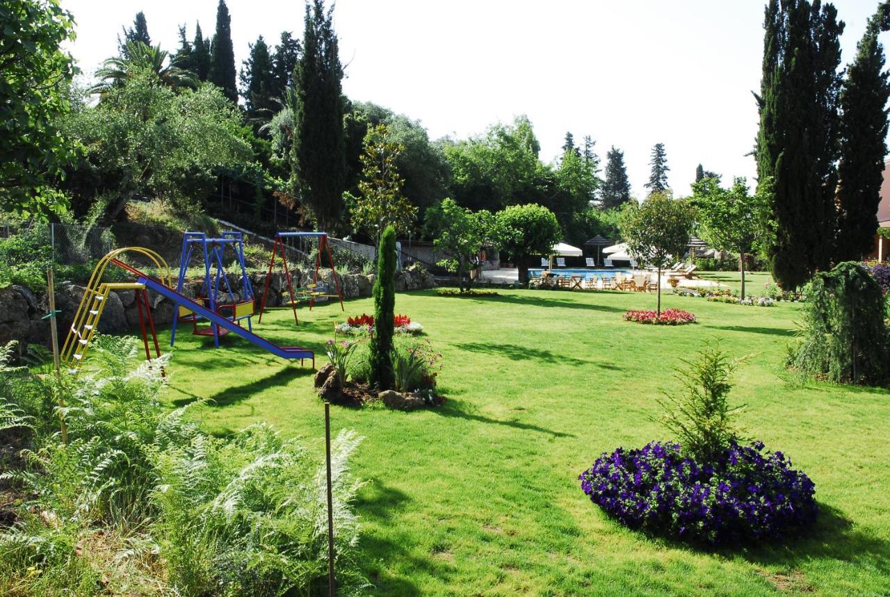 Corfu Club Apartments Gouviá Eksteriør bilde
