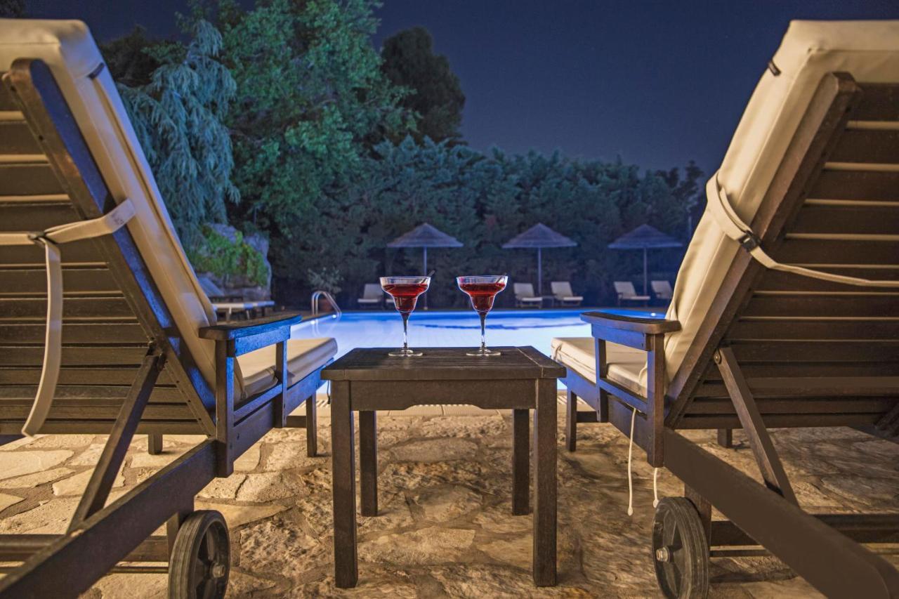 Corfu Club Apartments Gouviá Eksteriør bilde