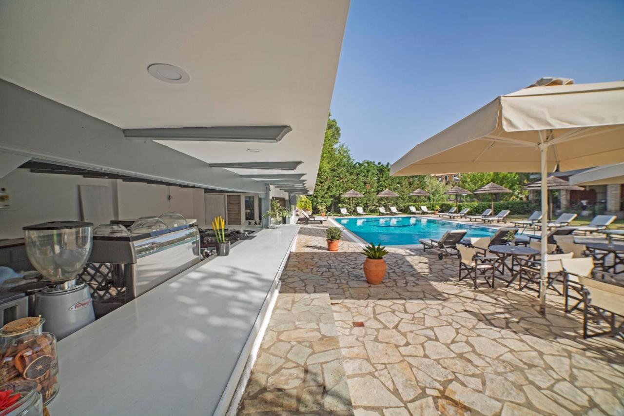 Corfu Club Apartments Gouviá Eksteriør bilde