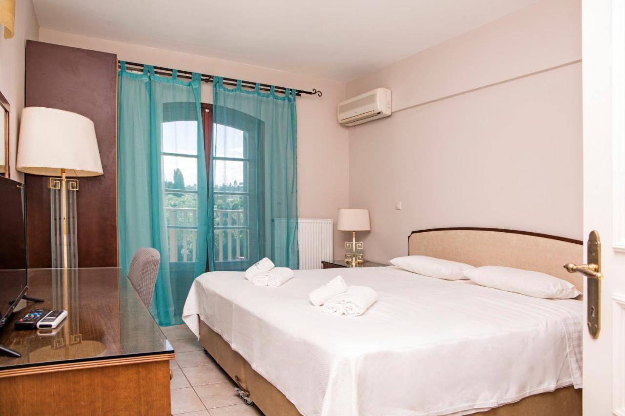 Corfu Club Apartments Gouviá Eksteriør bilde